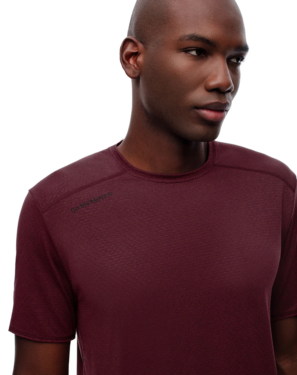 Camiseta deportiva control humedad vinotinto hombre - Image 3