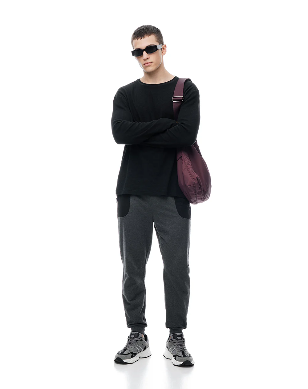 Jogger relaxed tiro medio gris hombre