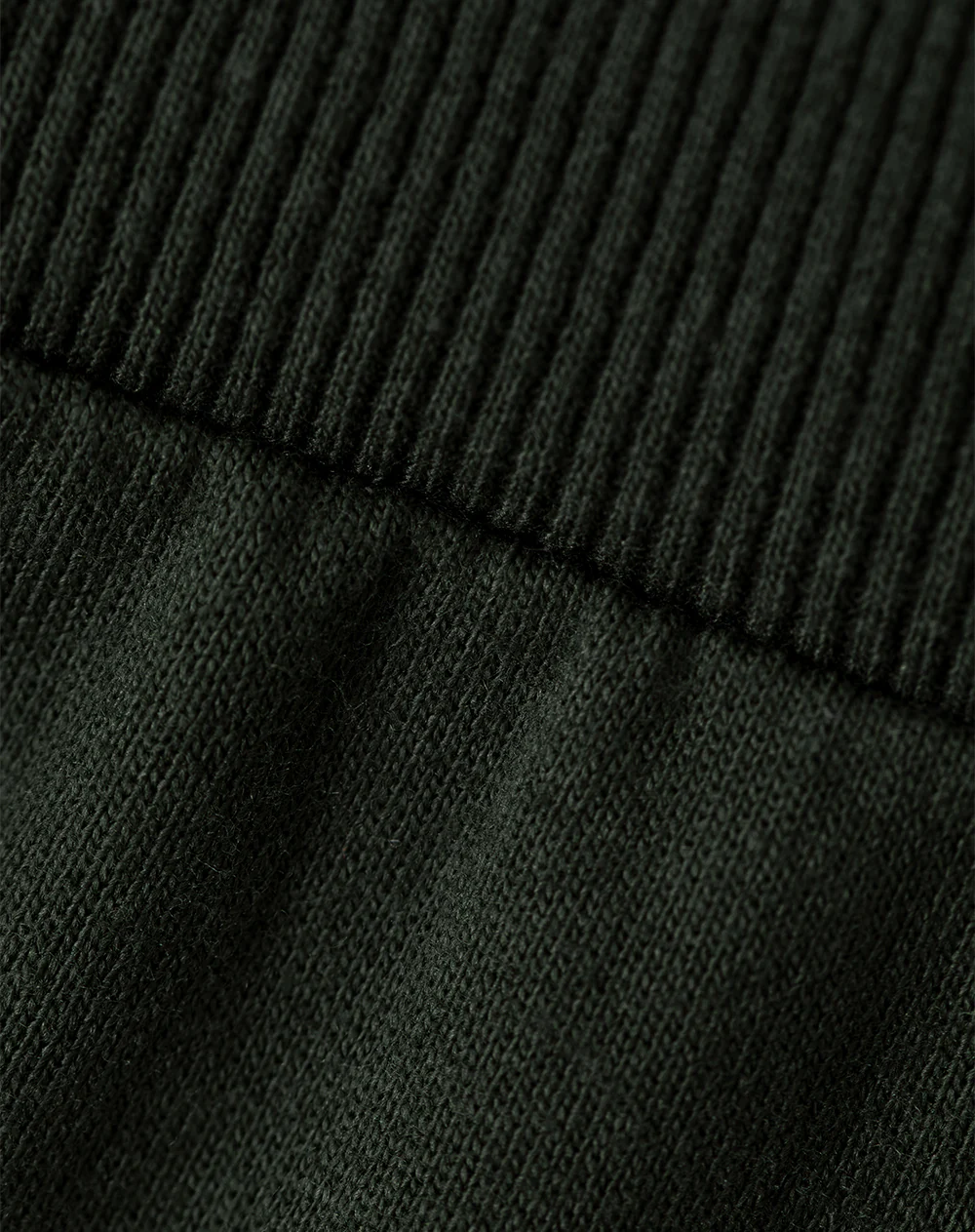 Jogger regular verde hombre - Image 7
