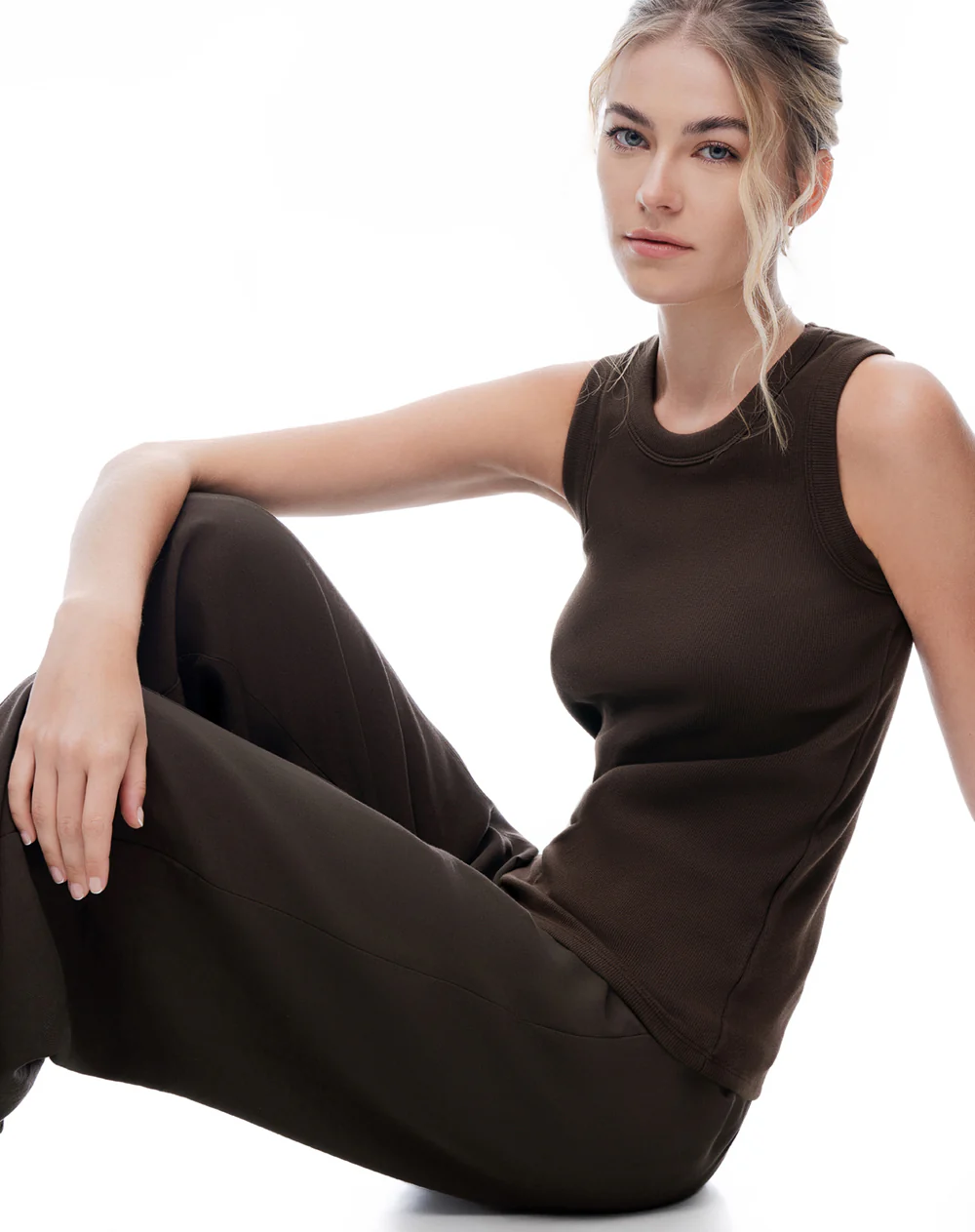 Camiseta esqueleto slim rib algodón café mujer - Image 4