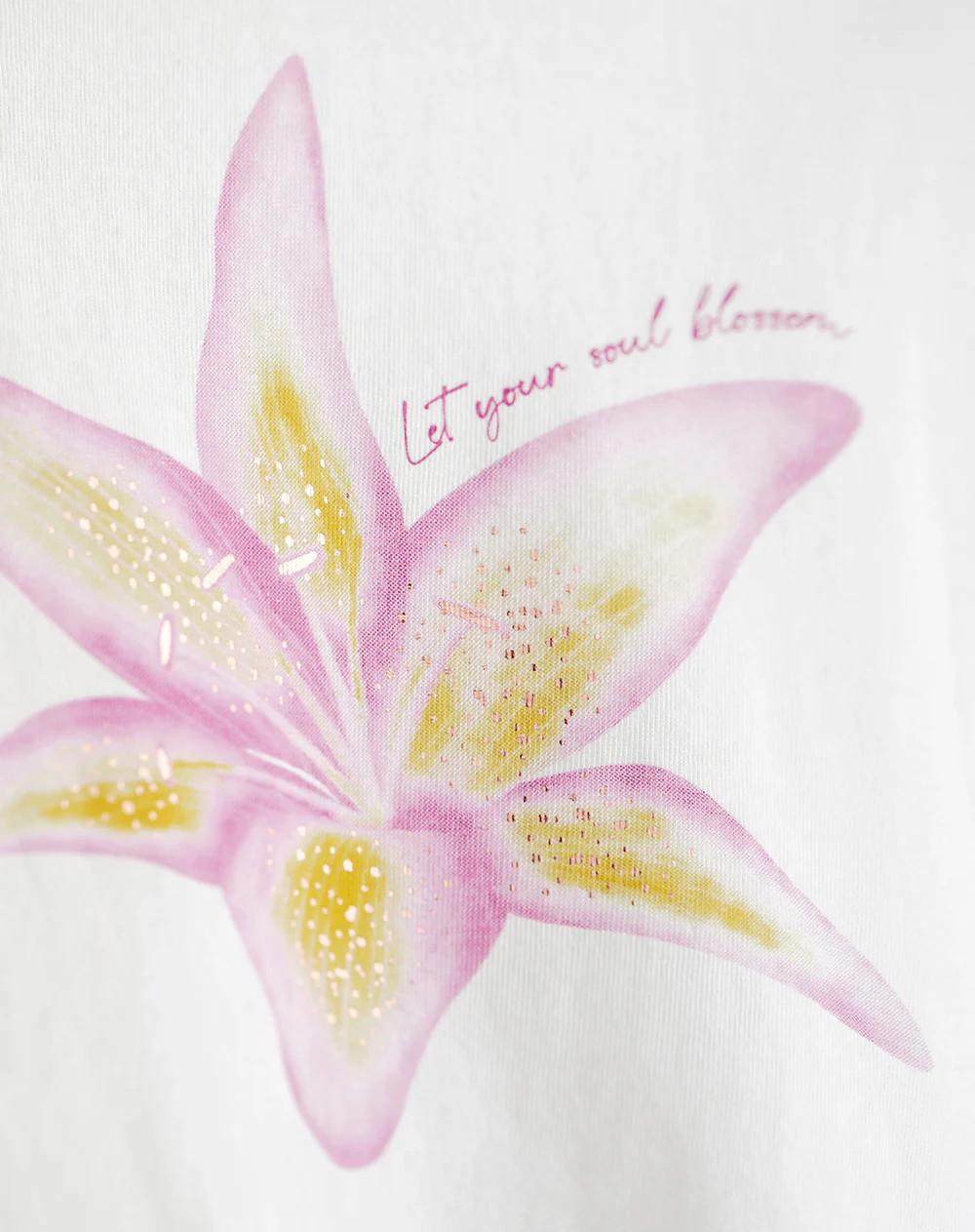 Camiseta regular algodón blanca estampada niña - Image 6