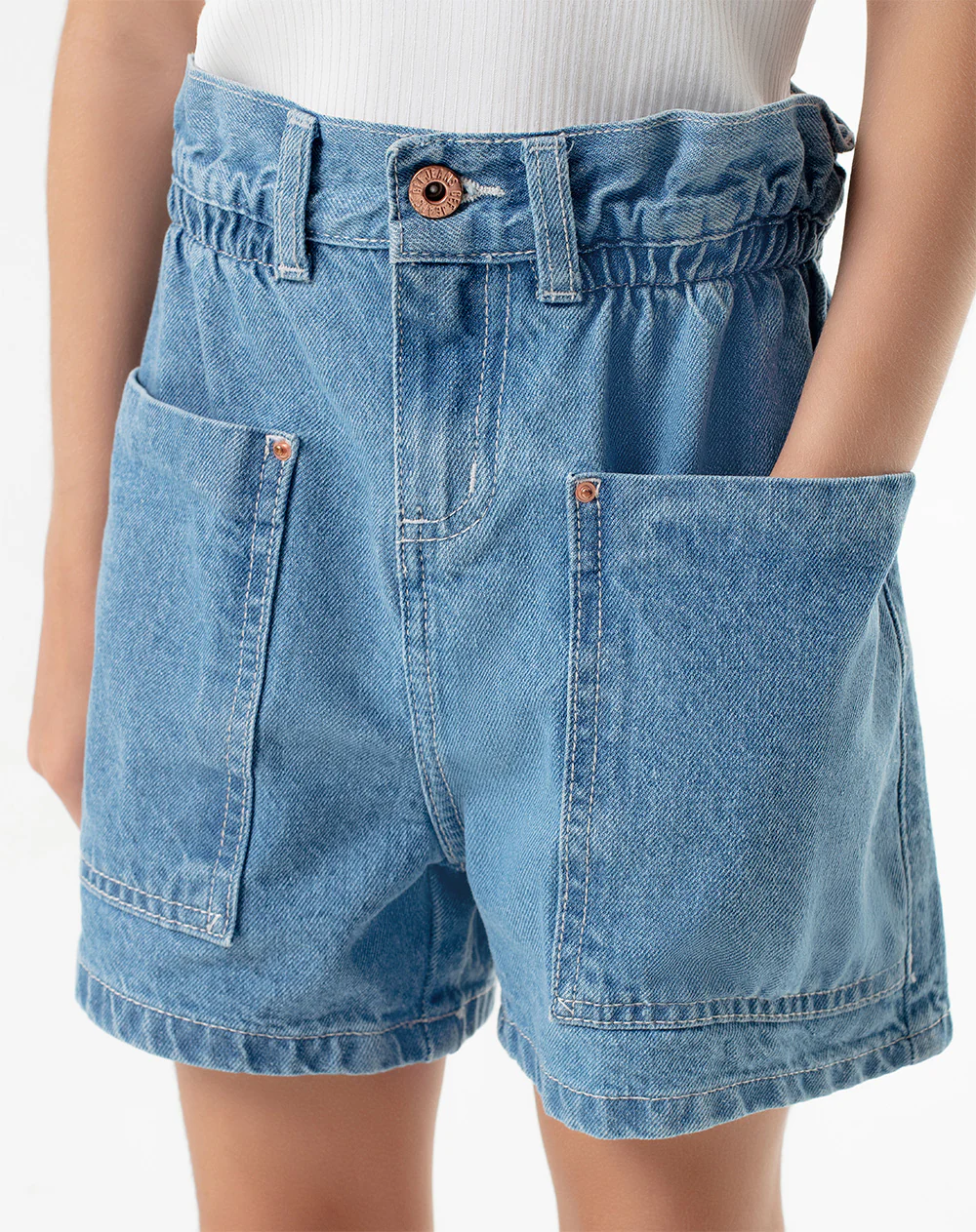 Short cargo tiro alto denim índigo medio niña - Image 6