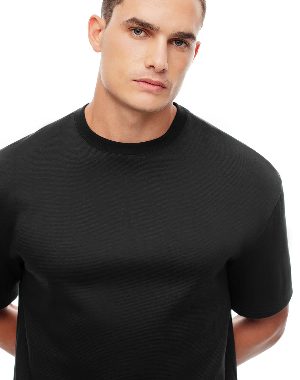 Camiseta regular negra hombre - Image 3
