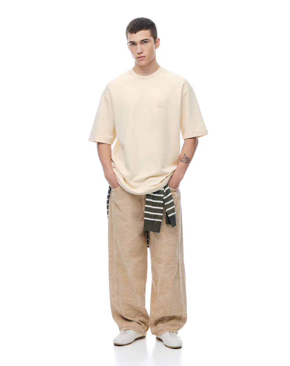 Camiseta oversized manga corta crema hombre - Image 4