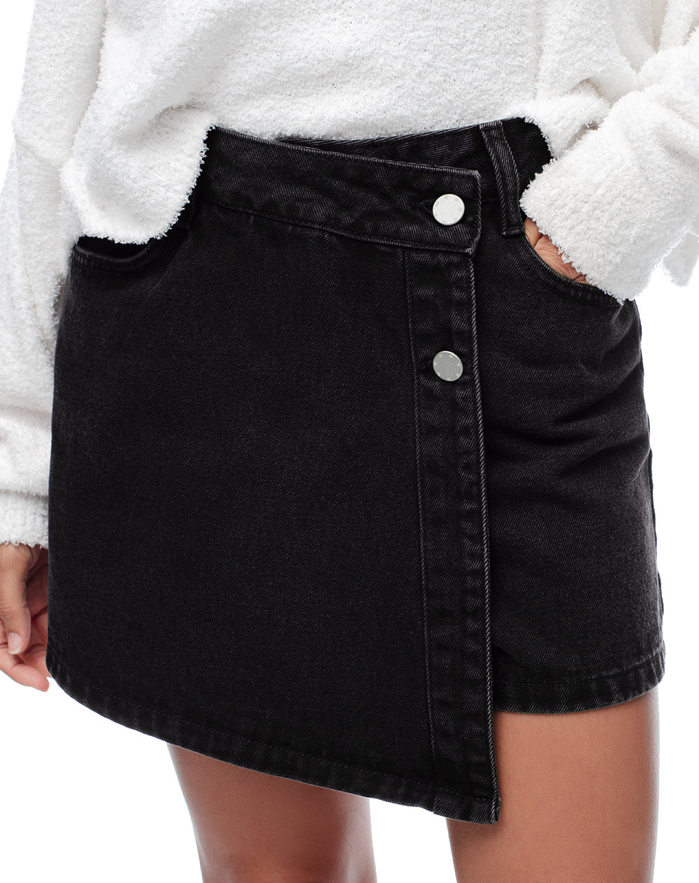 Falda short tiro alto denim negro mujer - Image 4