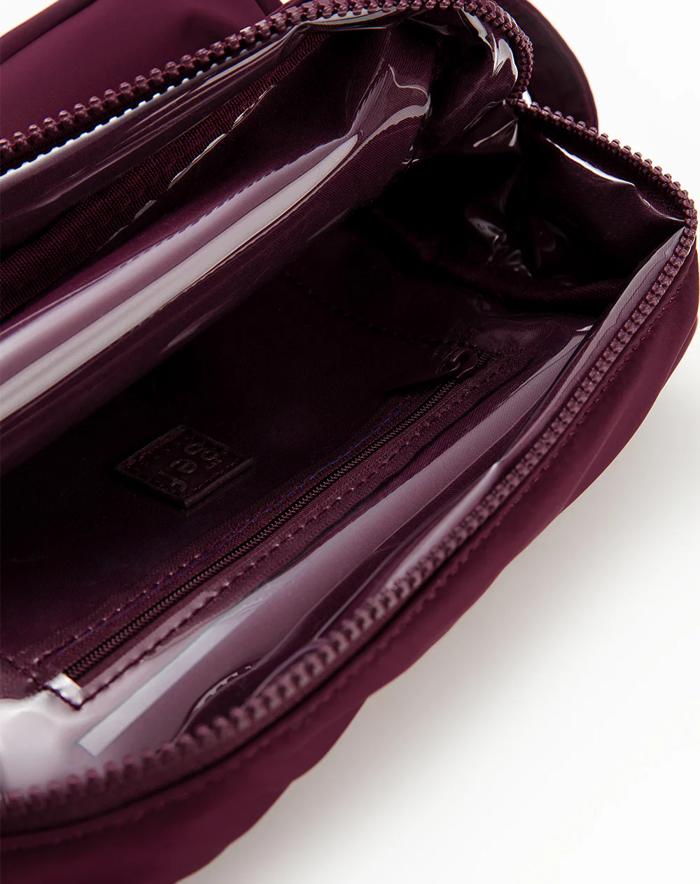 Estuche organizador vino tinto mujer - Image 4