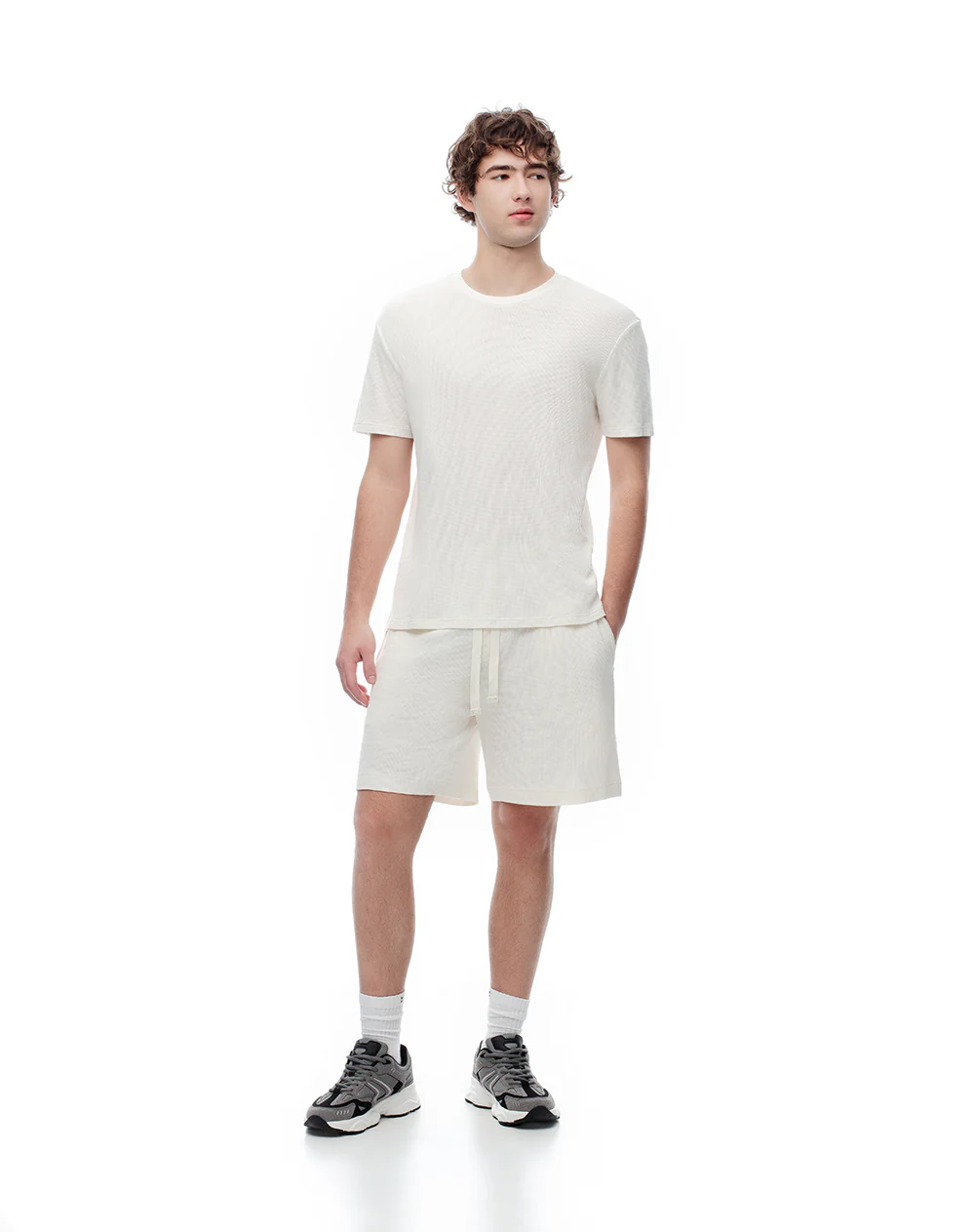 Camiseta oversize algodón vainilla hombre - Image 3