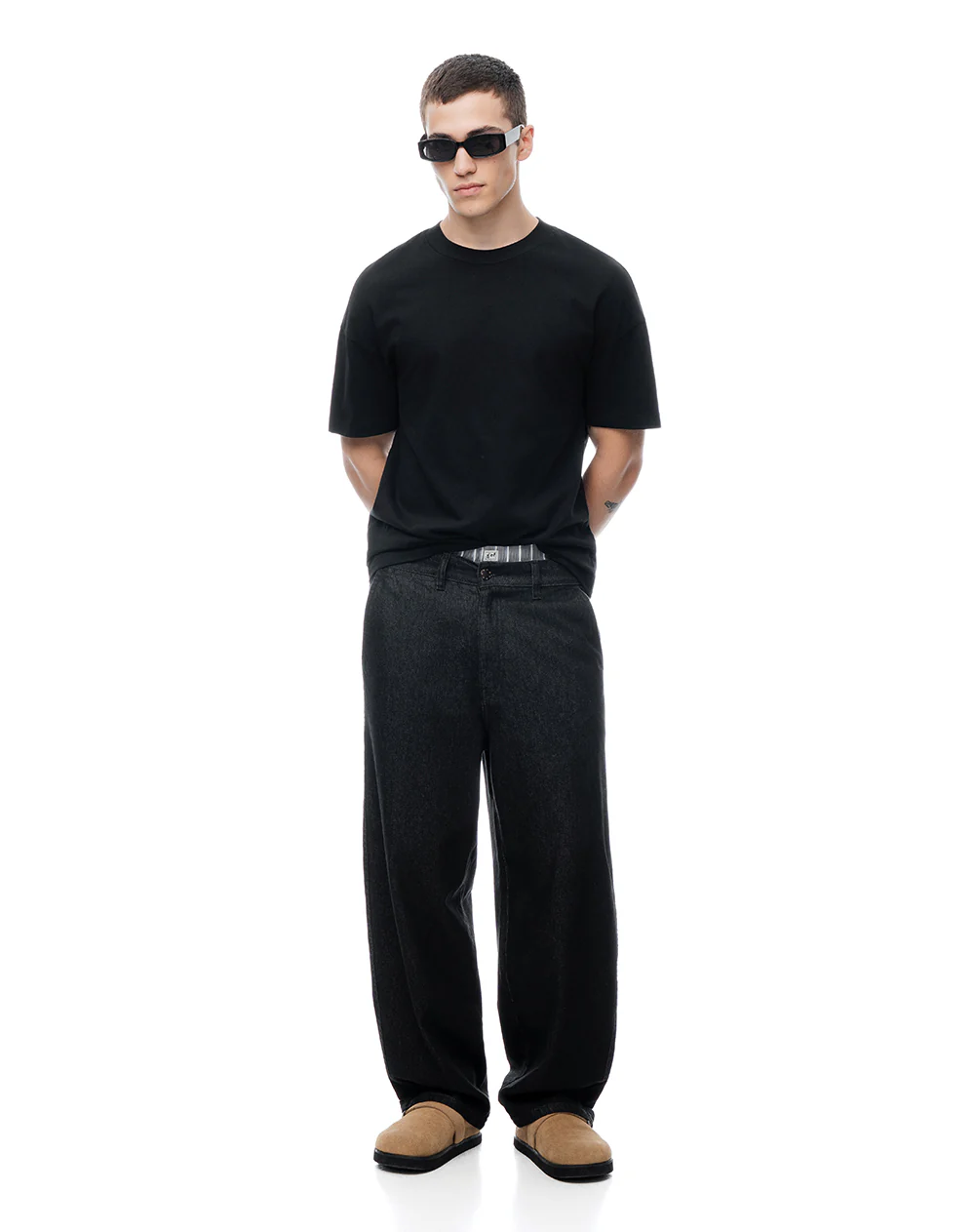 Camiseta regular algodón negra hombre - Image 4
