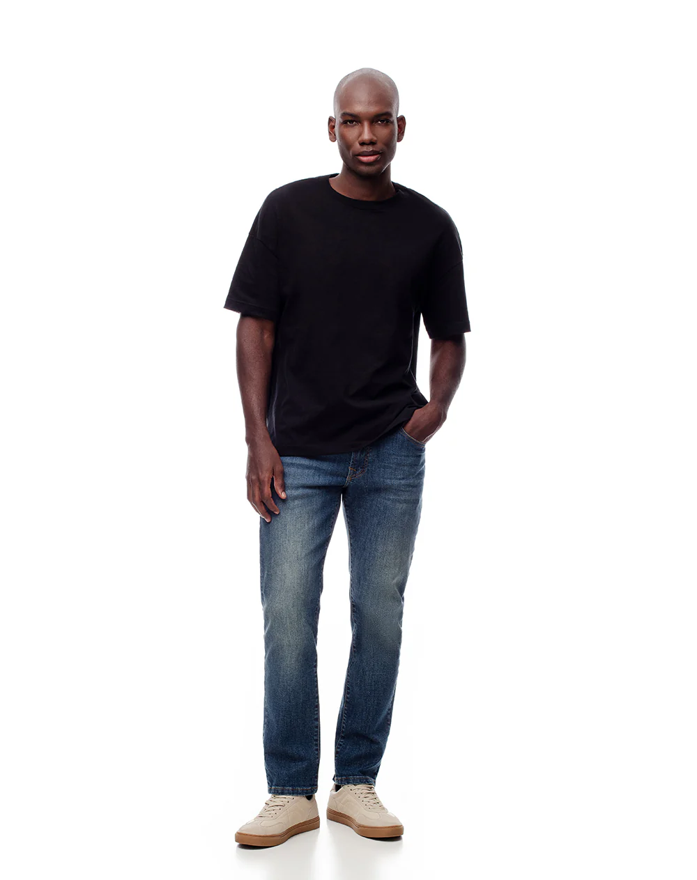Jean straight índigo medio hombre