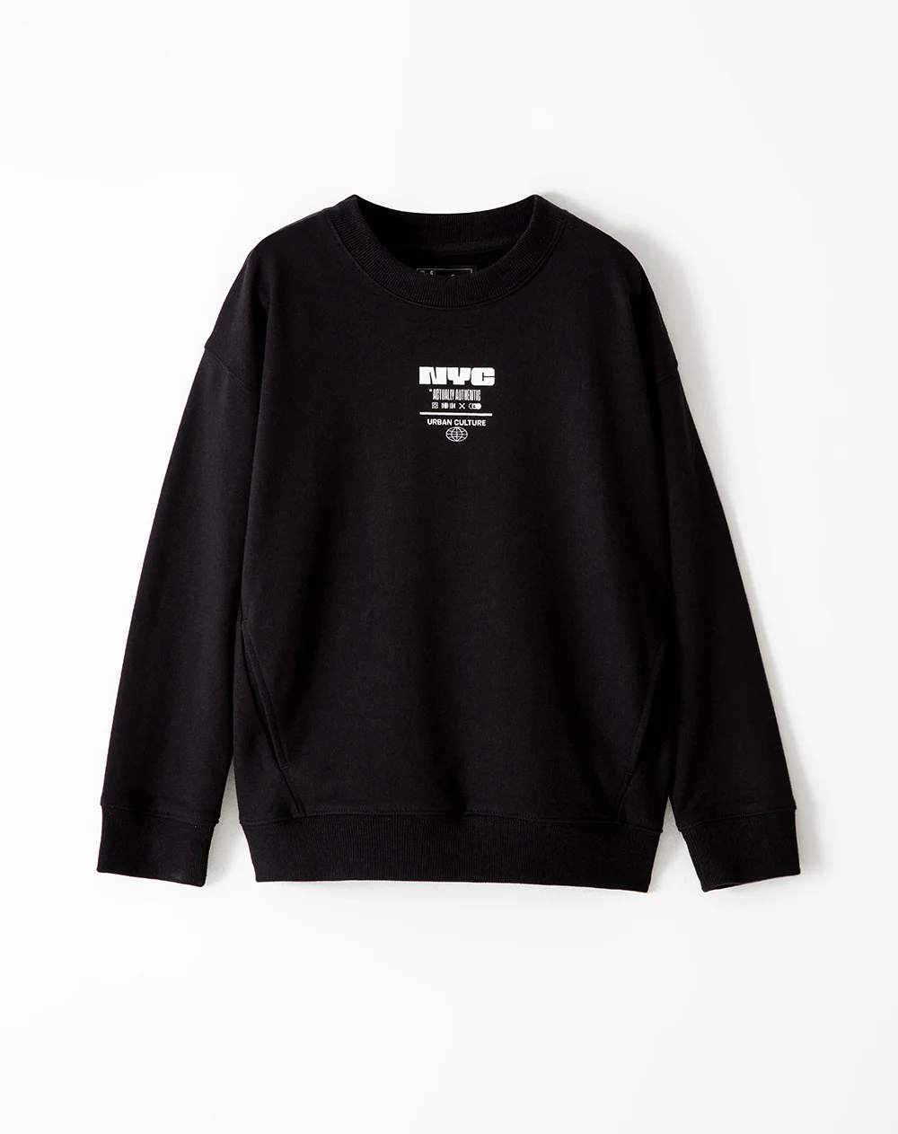 Buzo regular negro estampado niño - Image 7