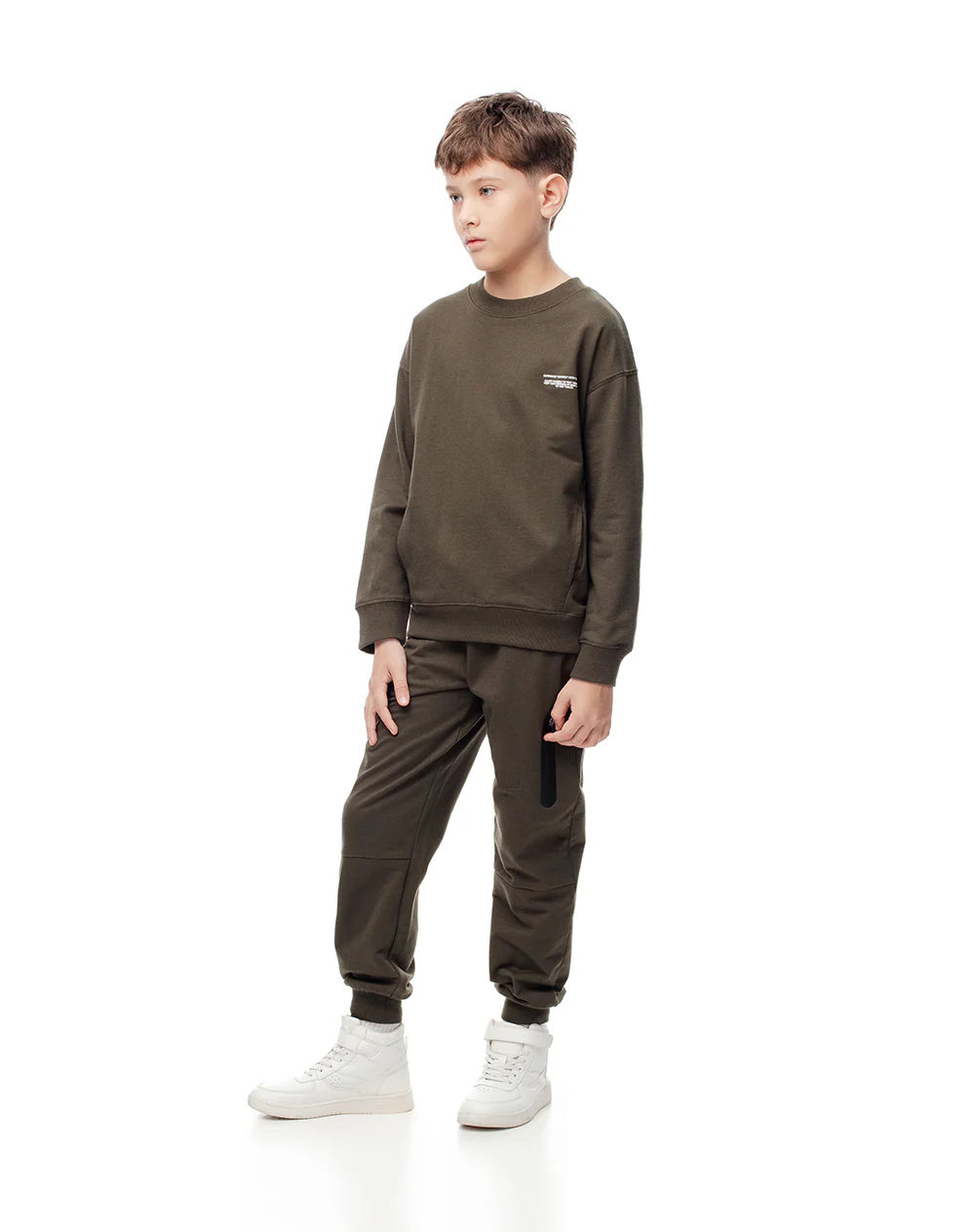 Buzo regular verde estampado niño - Image 4
