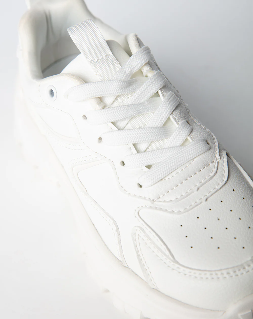 Tenis tipo chunky blancos niña - Image 3
