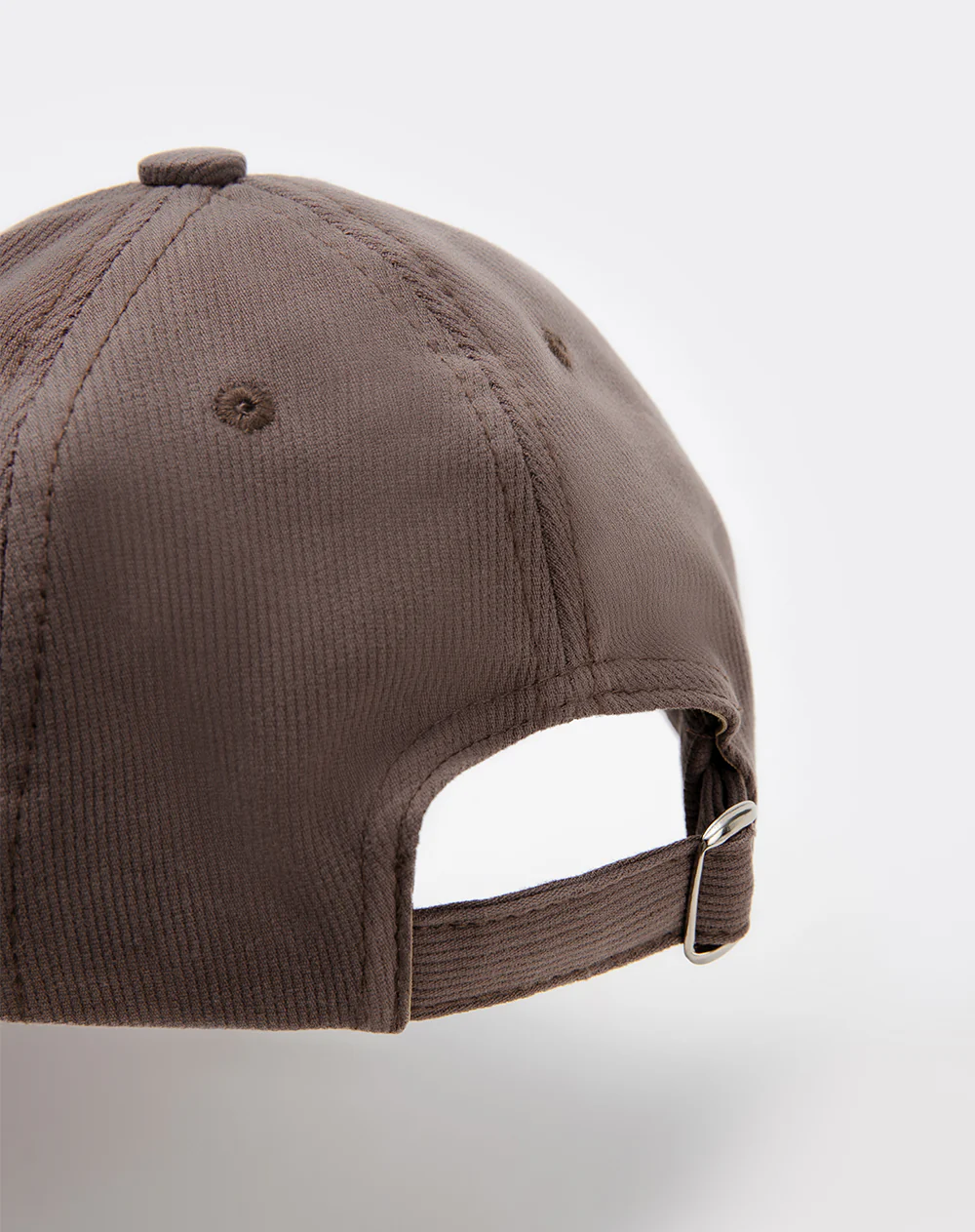 Gorra bordada café unisex mujer - Image 4
