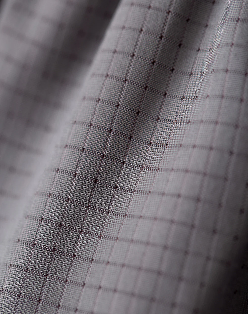 Pantaloneta deportiva secado rápido gris hombre - Image 7
