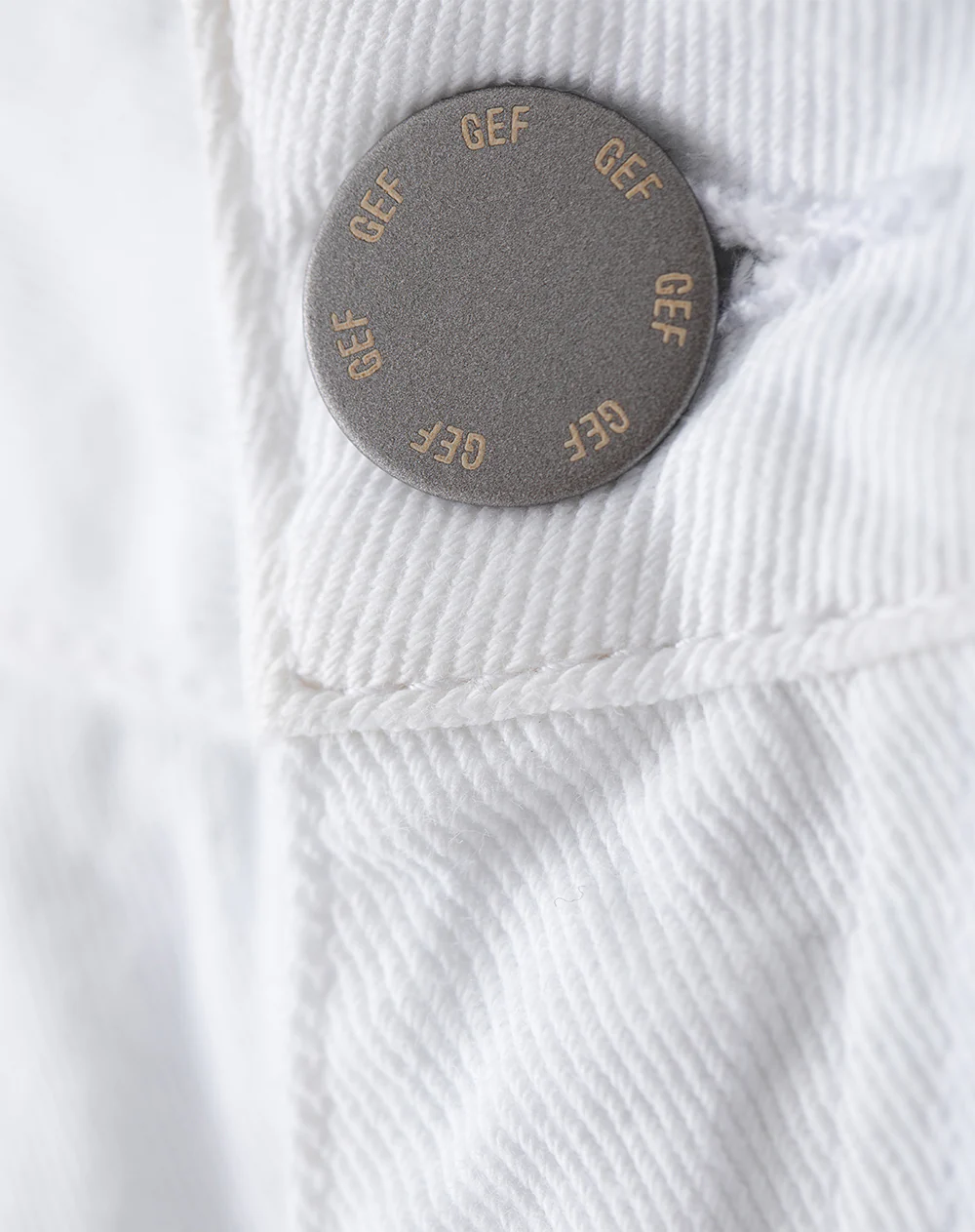 Short tiro alto denim blanco mujer - Image 8