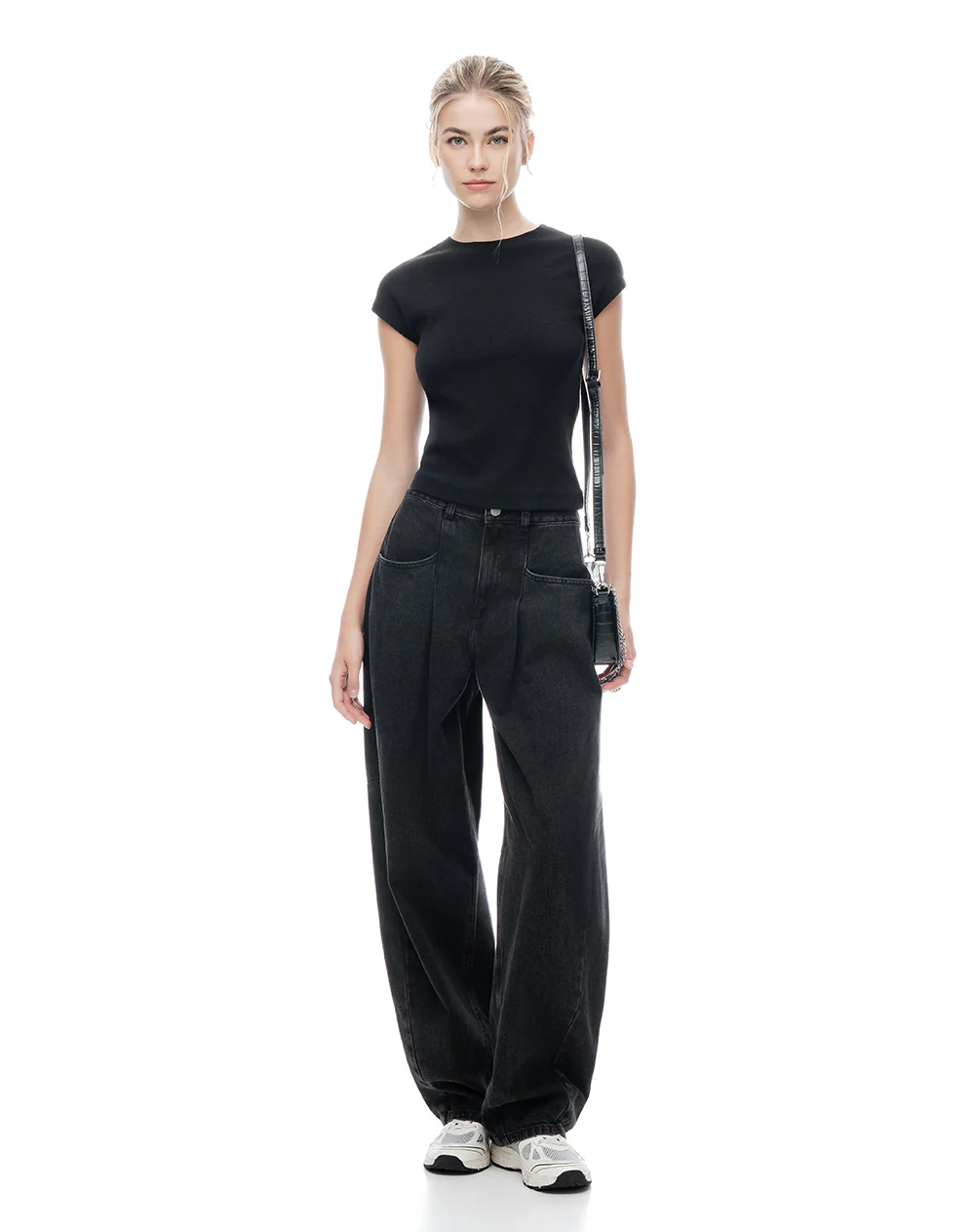 Camiseta slim manga corta negro mujer - Image 3