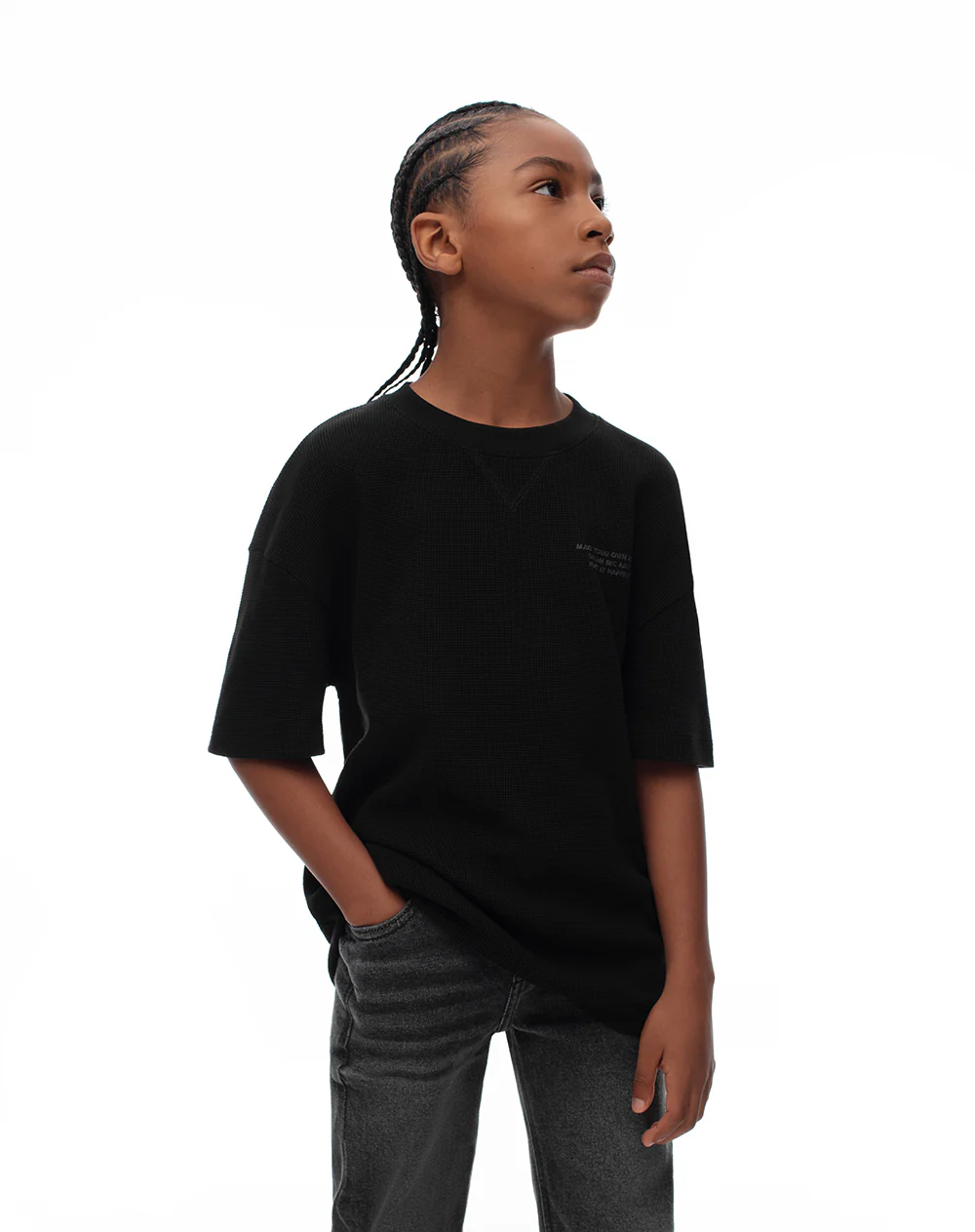 Camiseta regular algodón negra niño
