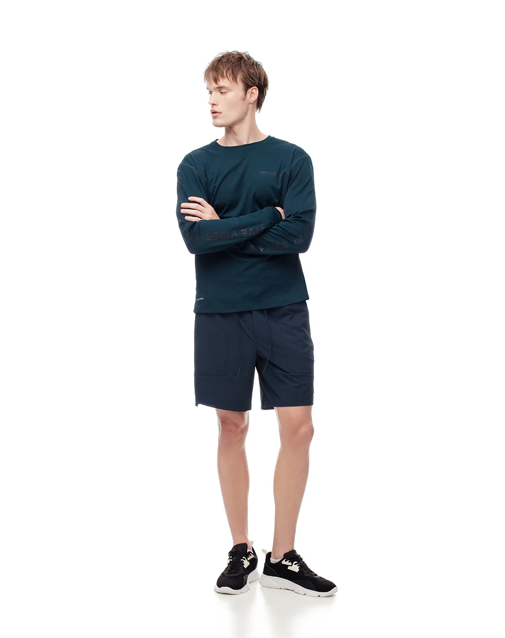 Pantaloneta deportiva secado rápido azul hombre - Image 4