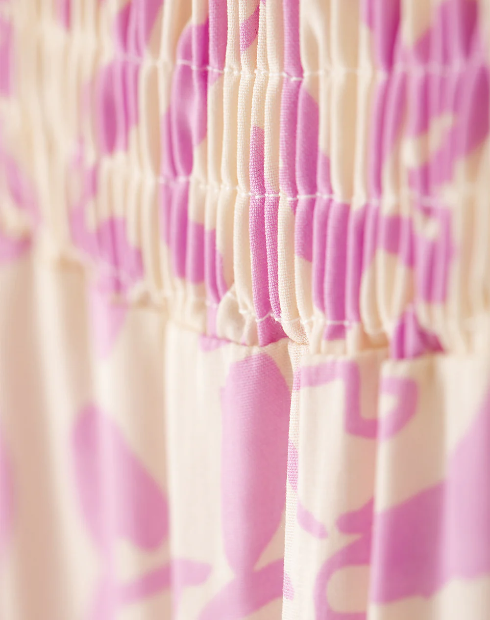 Vestido corto estampado niña - Image 7