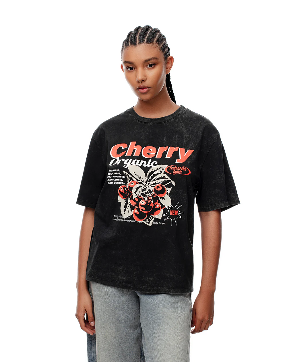 Camiseta regular algodón negra estampada mujer