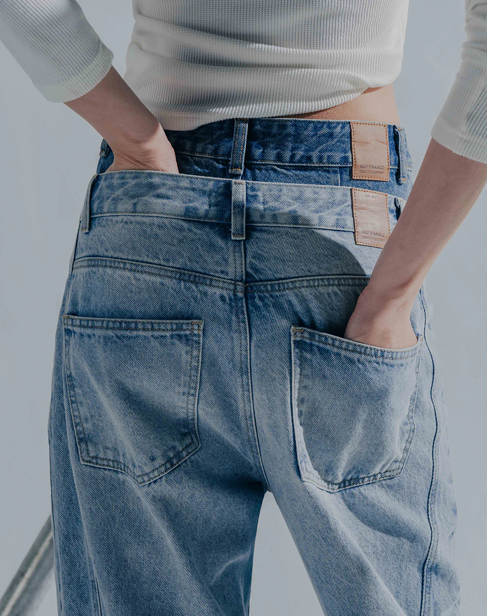 Jean wide leg tiro alto dobladillo índigo claro mujer - Image 2