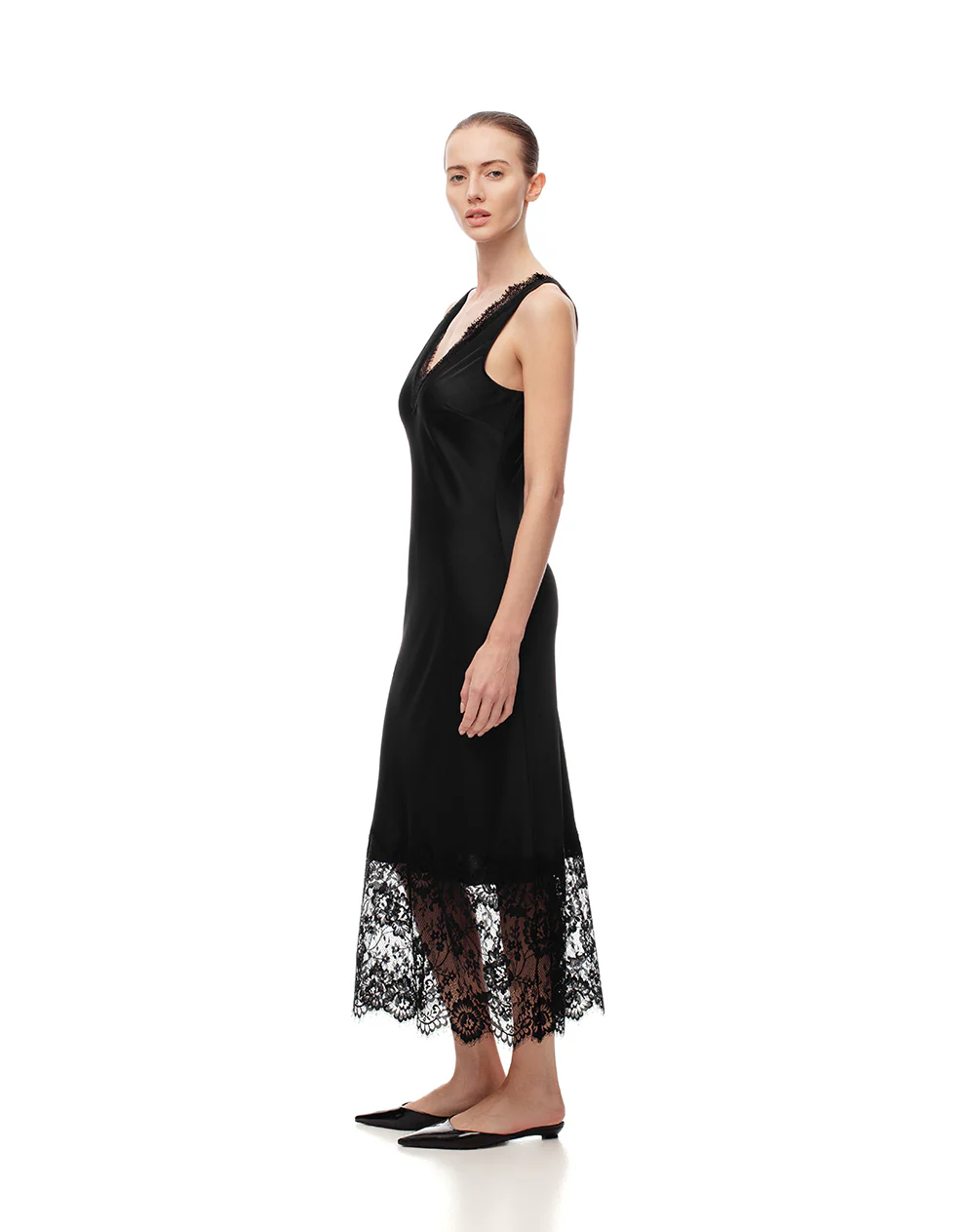 Vestido largo satín con encaje negro mujer - Image 5