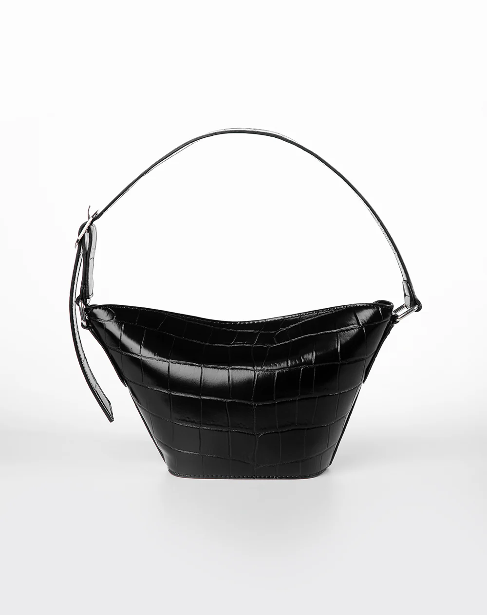 Bolso tipo bucket bag texturizado negro mujer