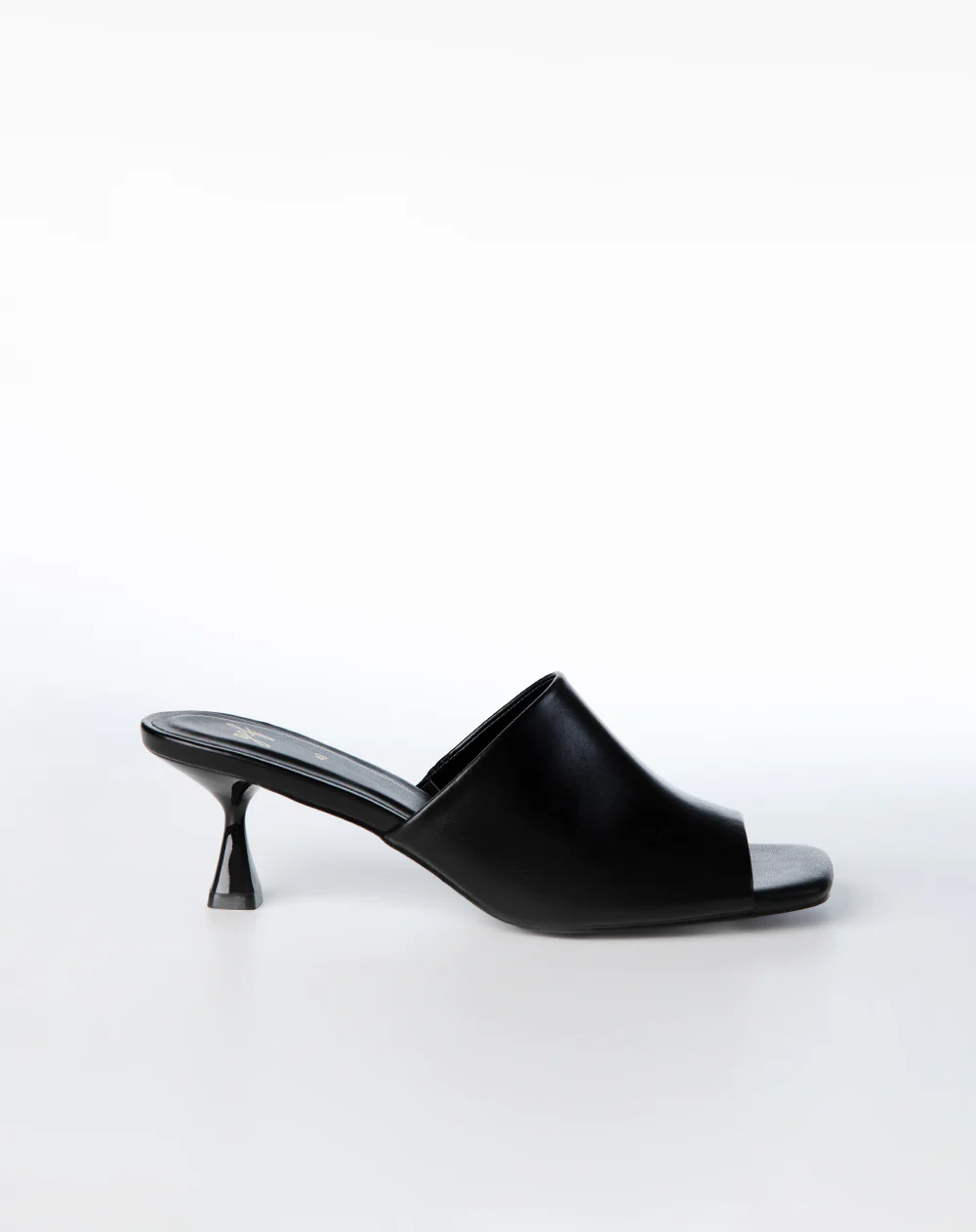 Sandalias mule de tacón bajo negras mujer - Image 2