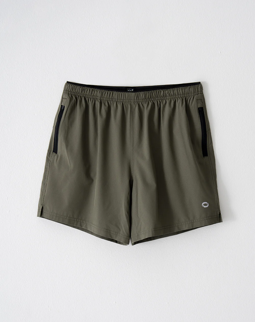 Pantaloneta deportiva café hombre