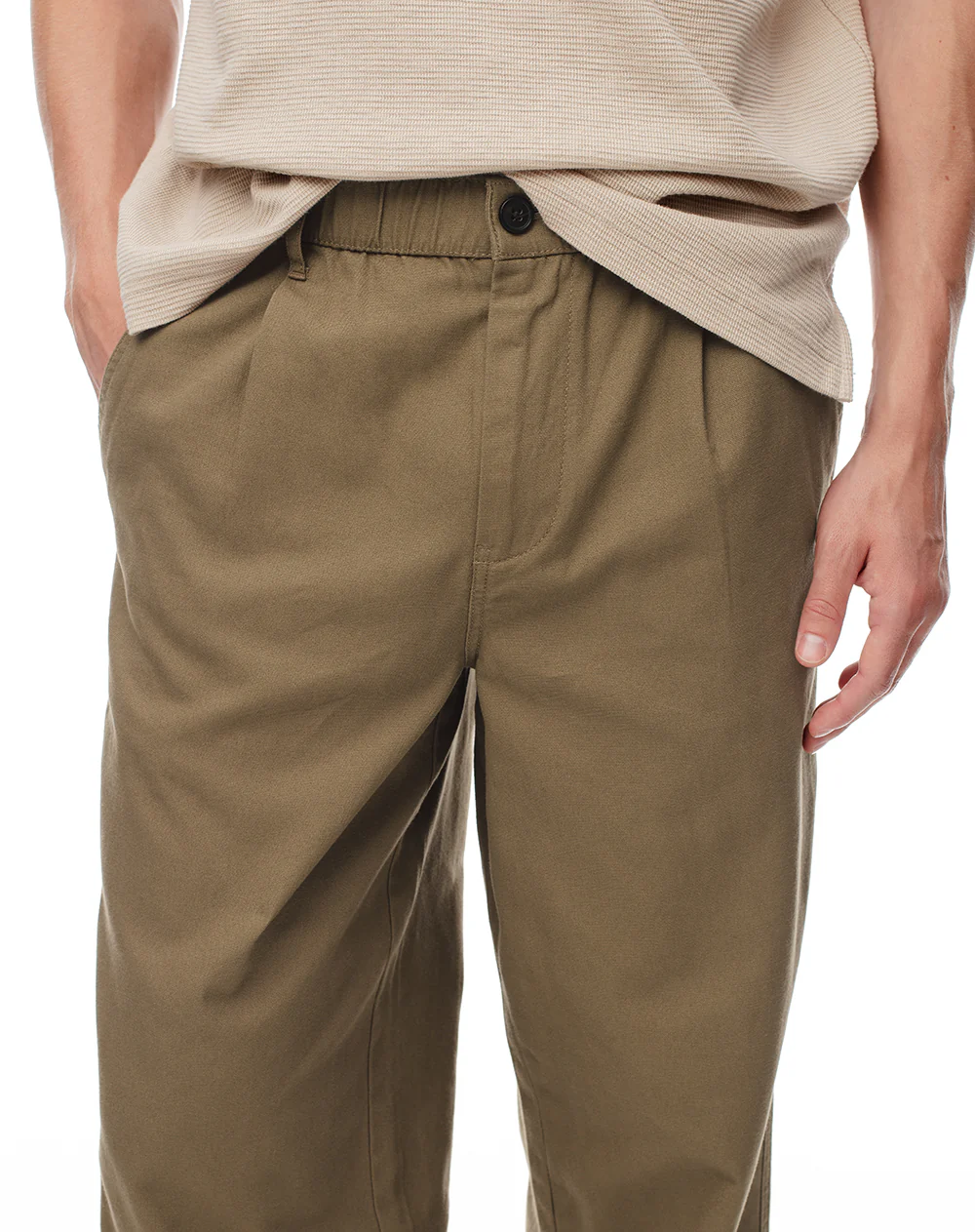 Pantalón recto liviano habano hombre - Image 4