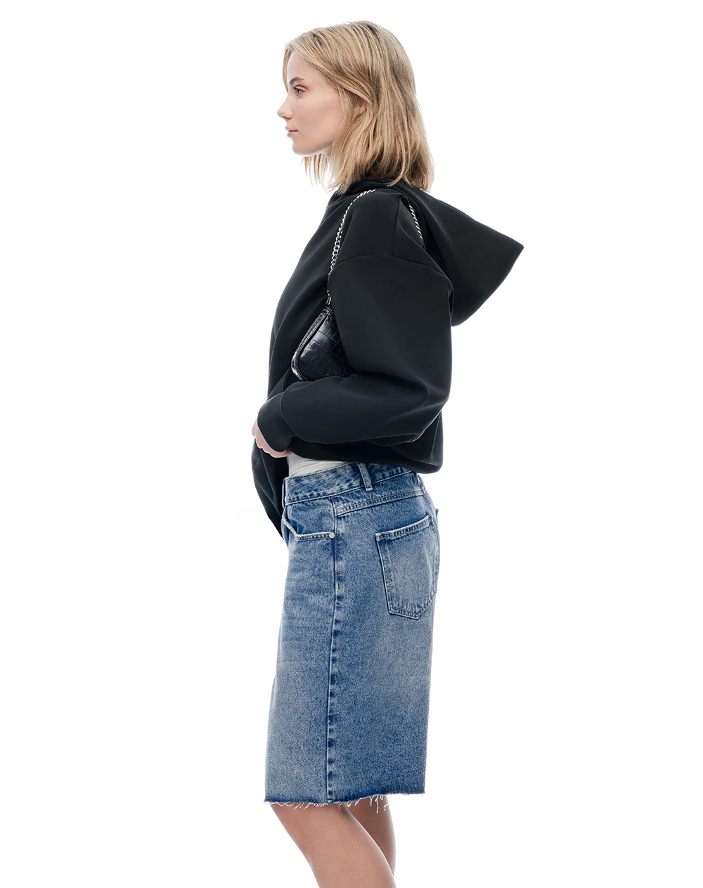 Bermuda regular tiro medio denim índigo medio mujer - Image 4