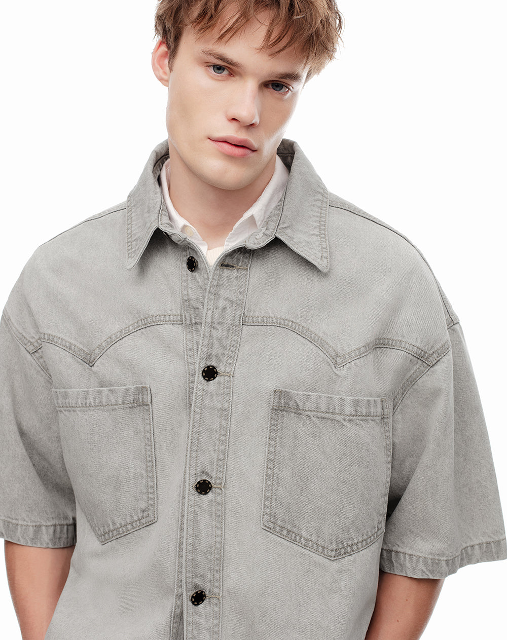 Camisa manga corta regular denim gris hombre - Image 4