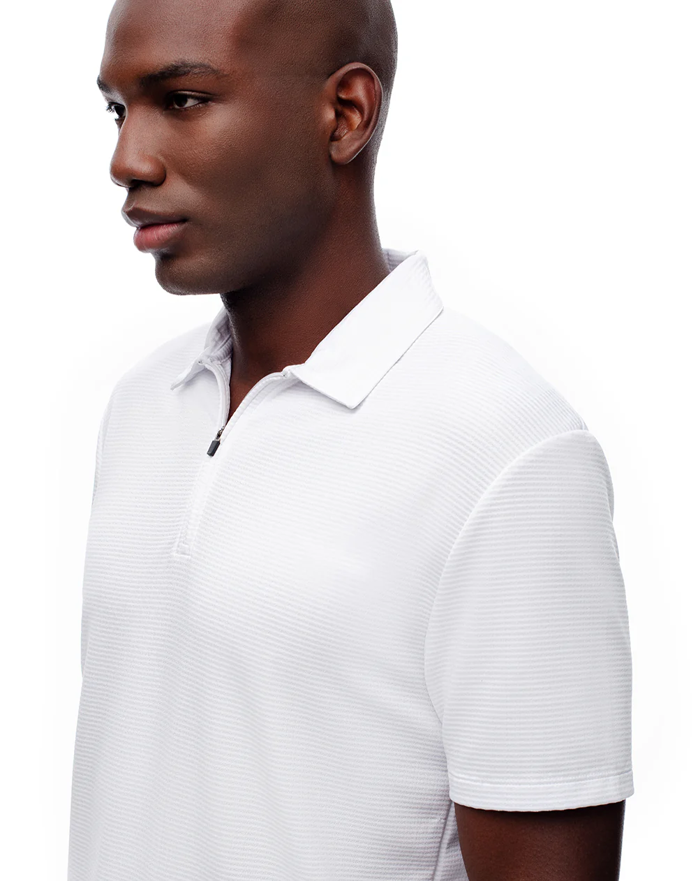 Polo deportiva secado rápido blanca hombre - Image 4