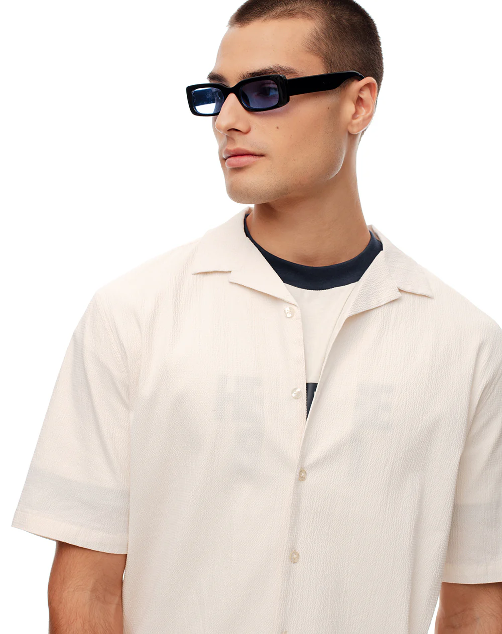 Camisa manga corta regular vainilla hombre - Image 3