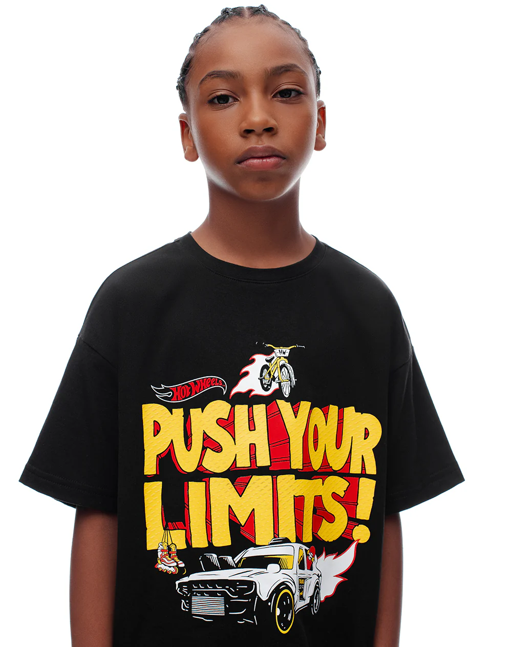 Camiseta regular Hot Wheels negra niño