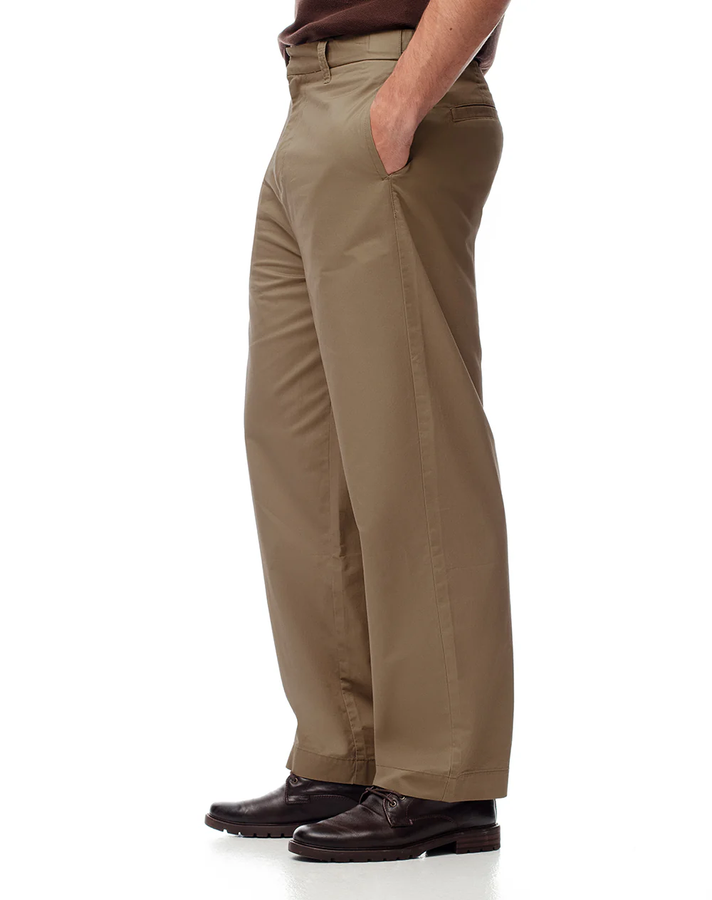 Pantalón tipo chino algodón habano hombre - Image 7