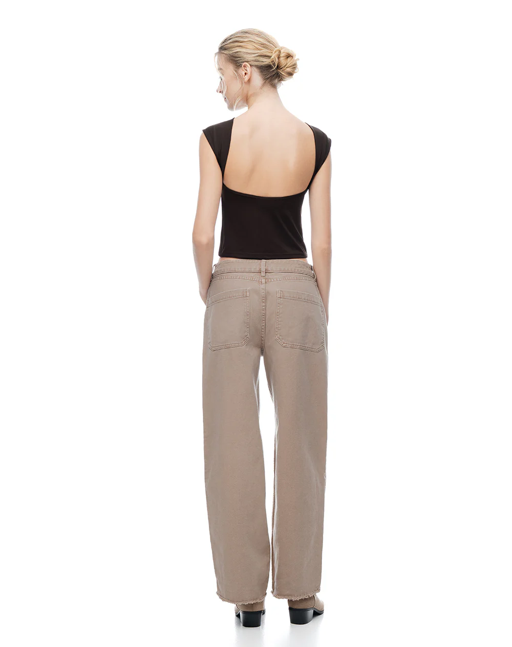 Pantalón wide leg tiro medio en drill café mujer - Image 4