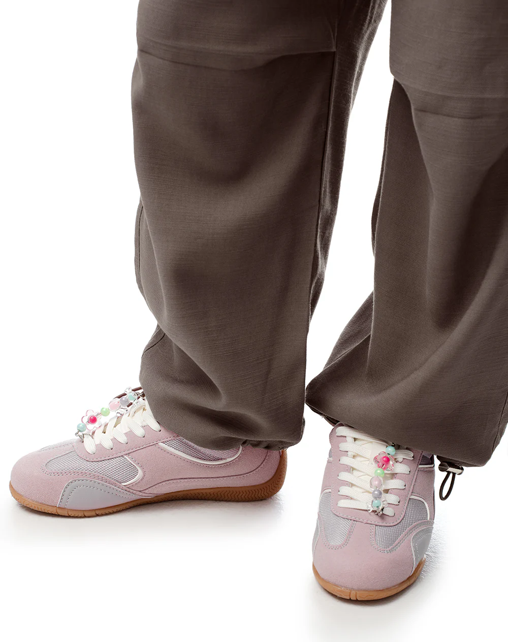 Jogger cargo tiro medio café niña - Image 5