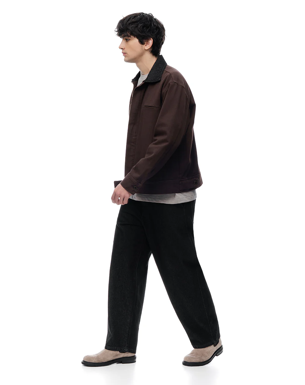 Jean regular tiro medio negro hombre