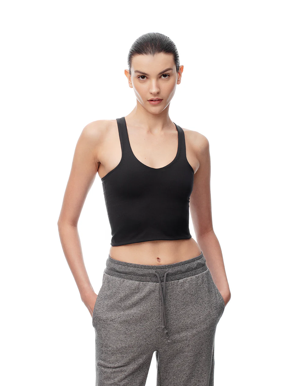 Crop top deportivo secado rápido uso 2 en 1 negra mujer - Image 4