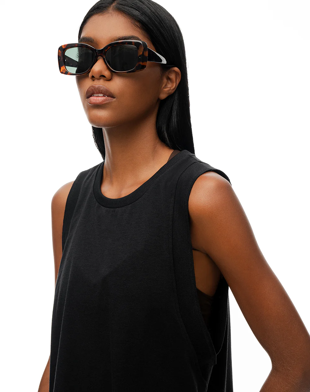 Camiseta esqueleto deportiva negra mujer - Image 3