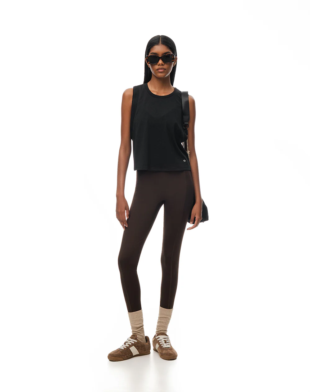 Camiseta esqueleto deportiva negra mujer - Image 4