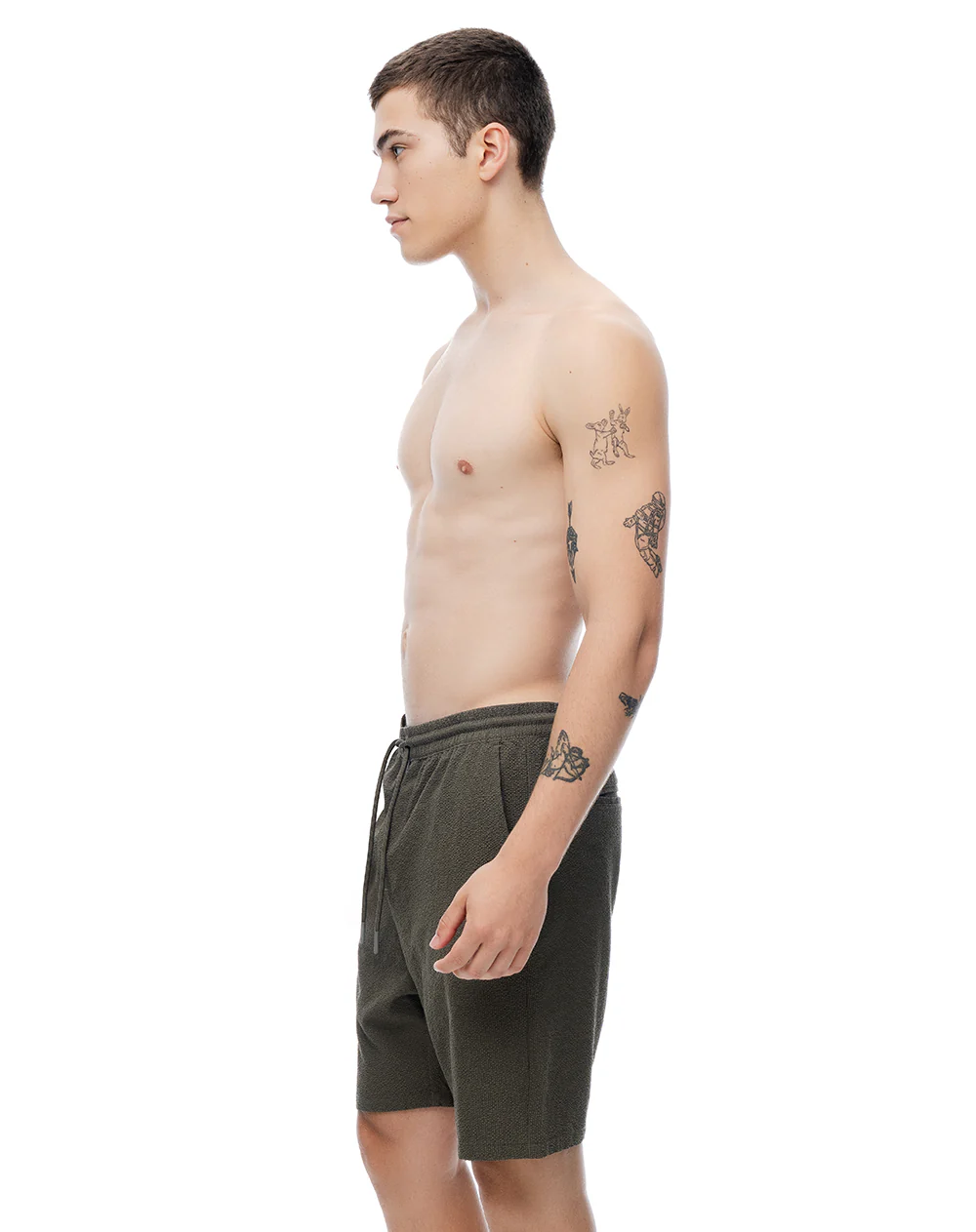 Pantaloneta de baño regular café hombre - Image 5