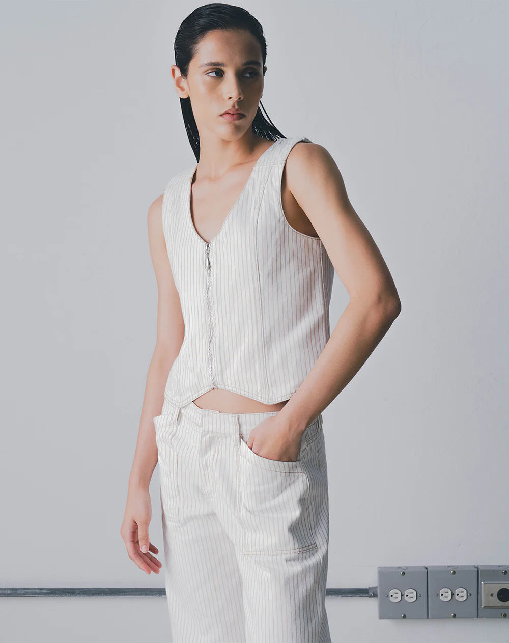 Chaleco denim crudo rayas mujer - Image 5