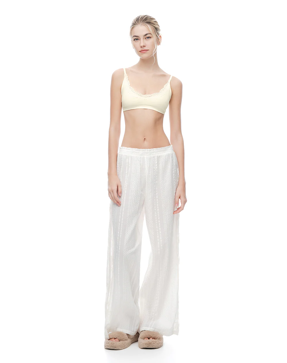 Pantalón de pijama texturizado blanco mujer - Image 4