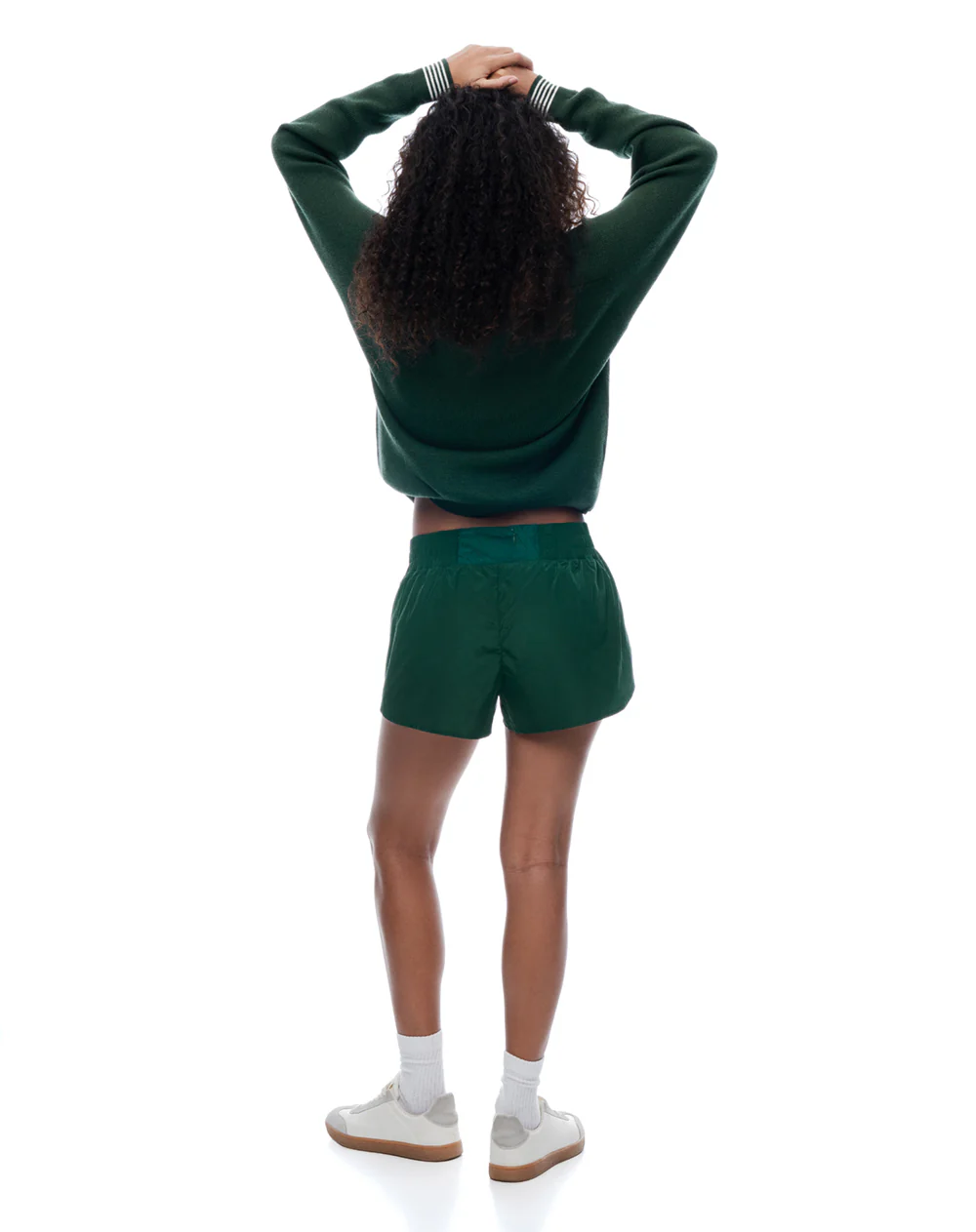 Short deportivo liviano verde mujer - Image 3