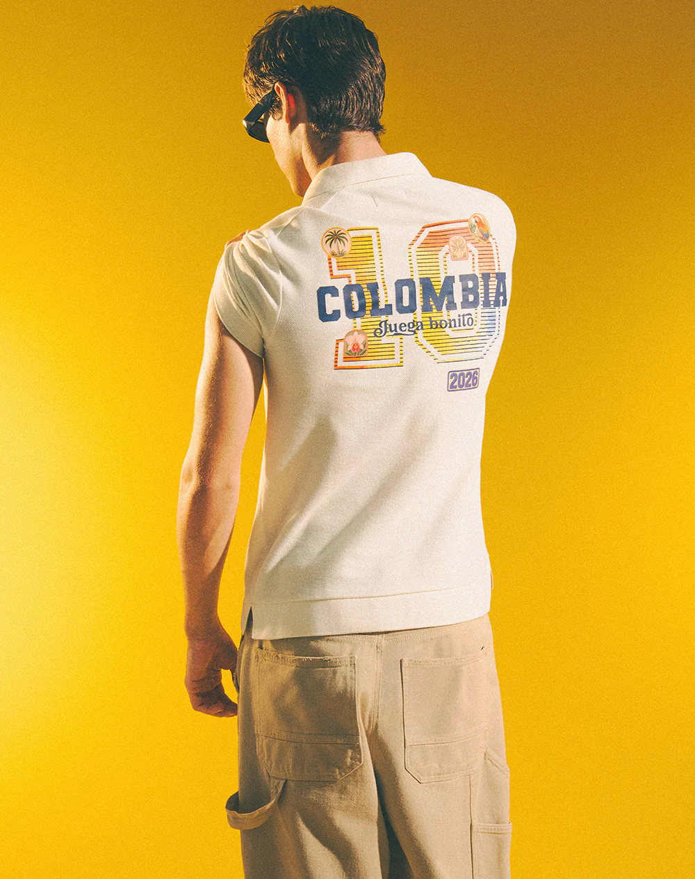 Camiseta polo regular Colombia juega bonito blanca hombre - Image 4